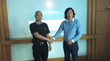 中擂在LED行業(yè)的經驗比較豐富，策劃中為我公司品牌提煉出“自然光”賣點，并對眾產品進行全面梳理分類，全面提升了產品形象。此次雙方都合作很愉快，期待未來雙方能繼續(xù)攜手邁進！